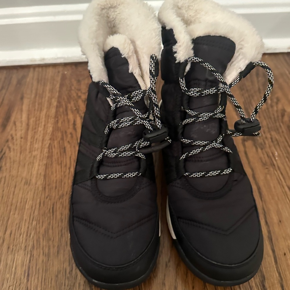 Sorel Black and Cream Winter Boots